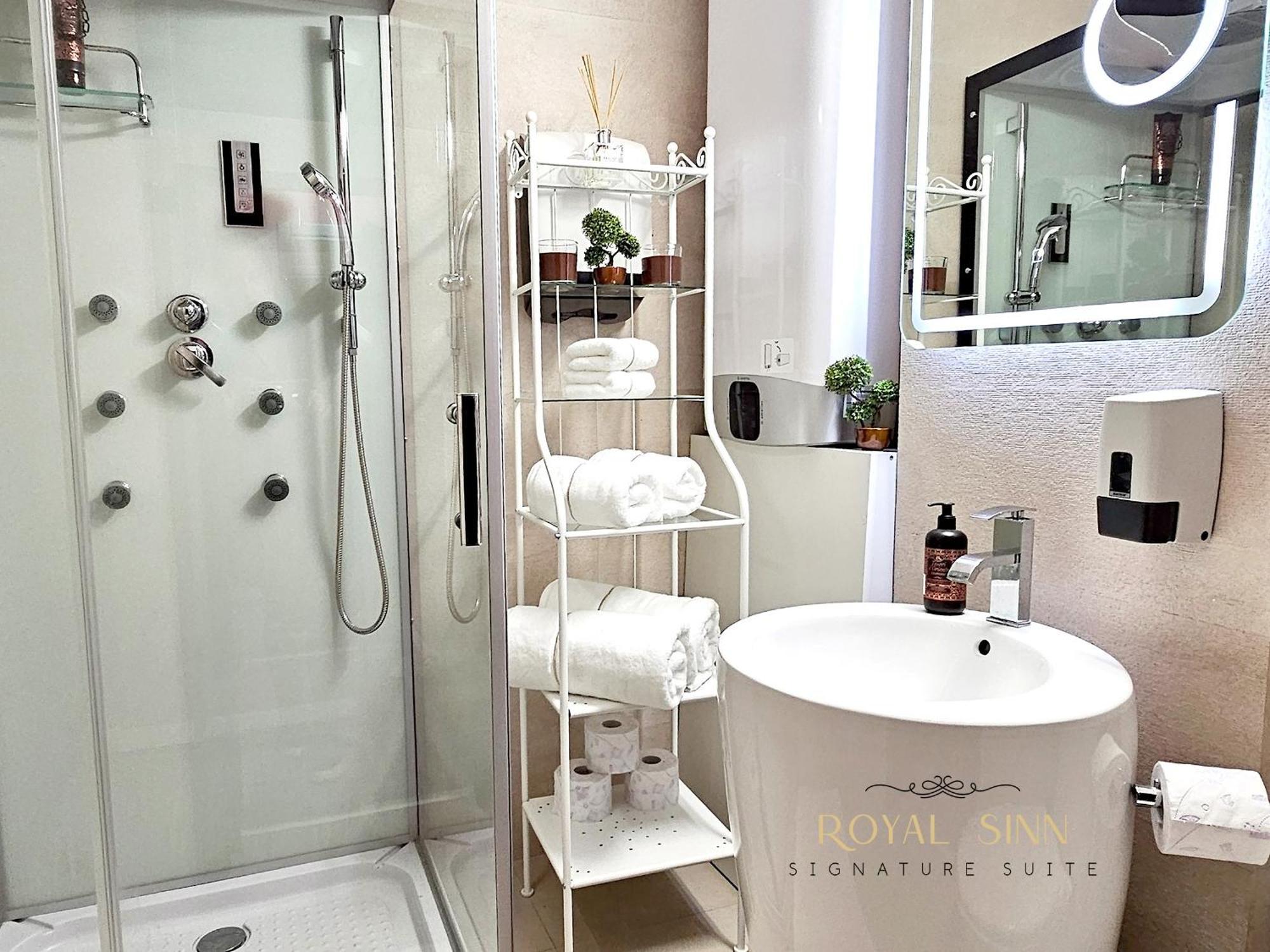 Royal Sinn Signature Suite Букурещ Екстериор снимка